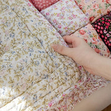 Waterproof Sofa Cover & Garden Style Patchwork Cotton Couch Pad